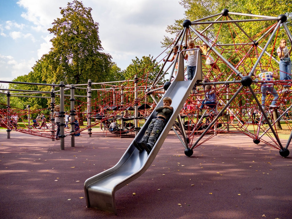 Детская площадка в парке Музеон