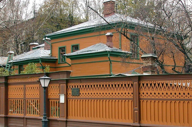 Музей-усадьба Льва Толстого в Хамовниках